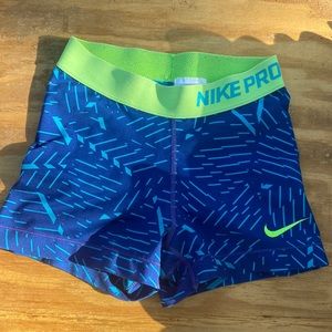 Nike Pro stretch bike shorts. Size xtra small. Good shape. Smoke free home.